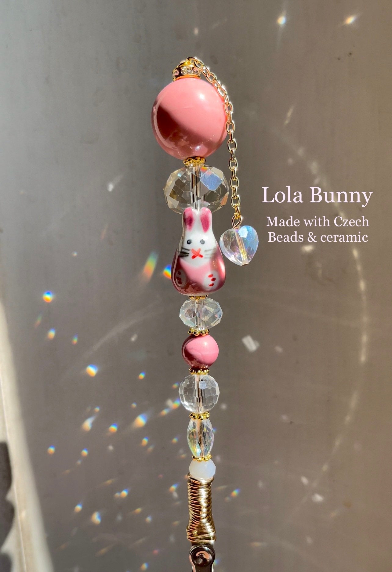 Crystal wand clip