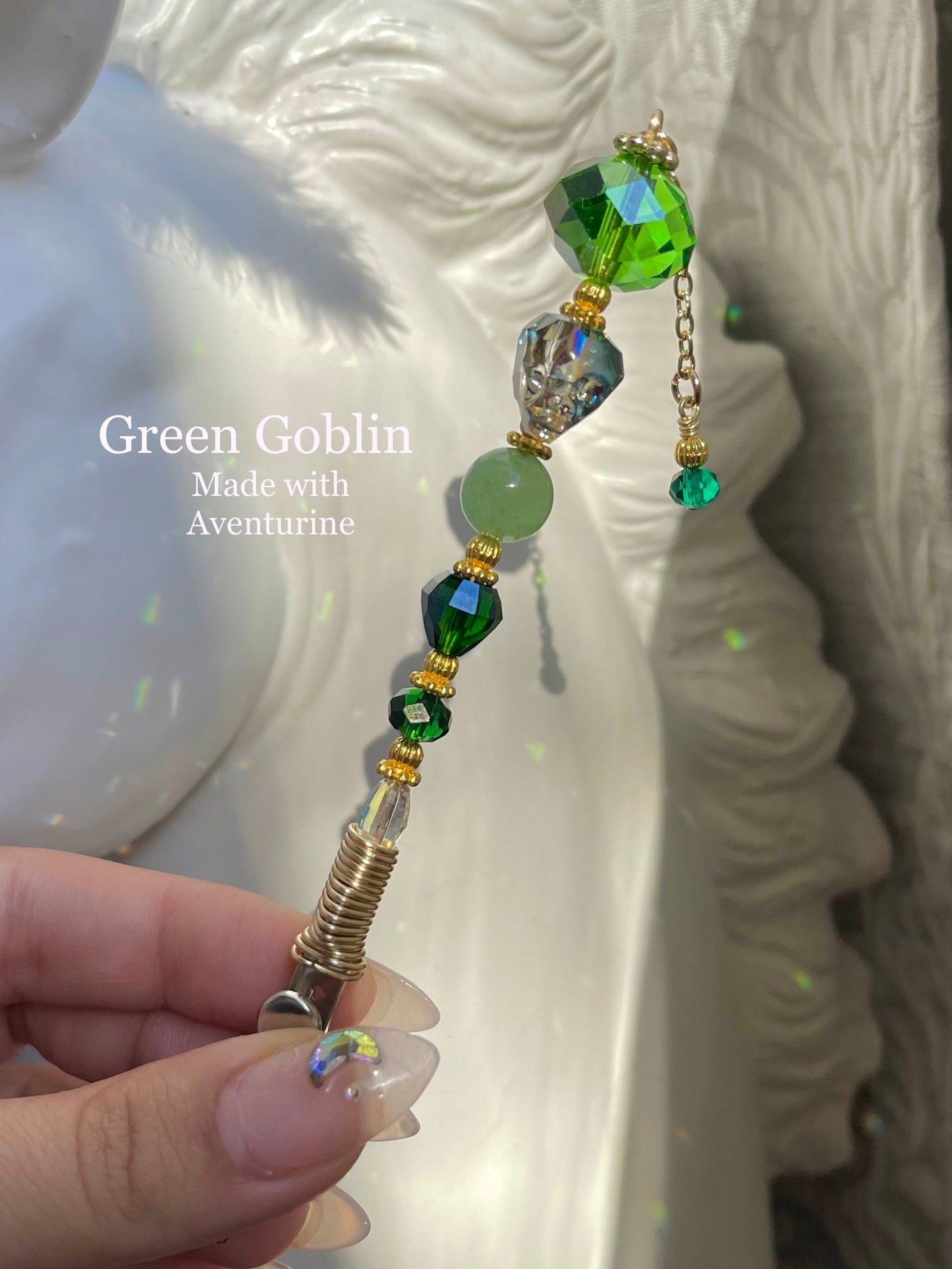 Crystal wand clips