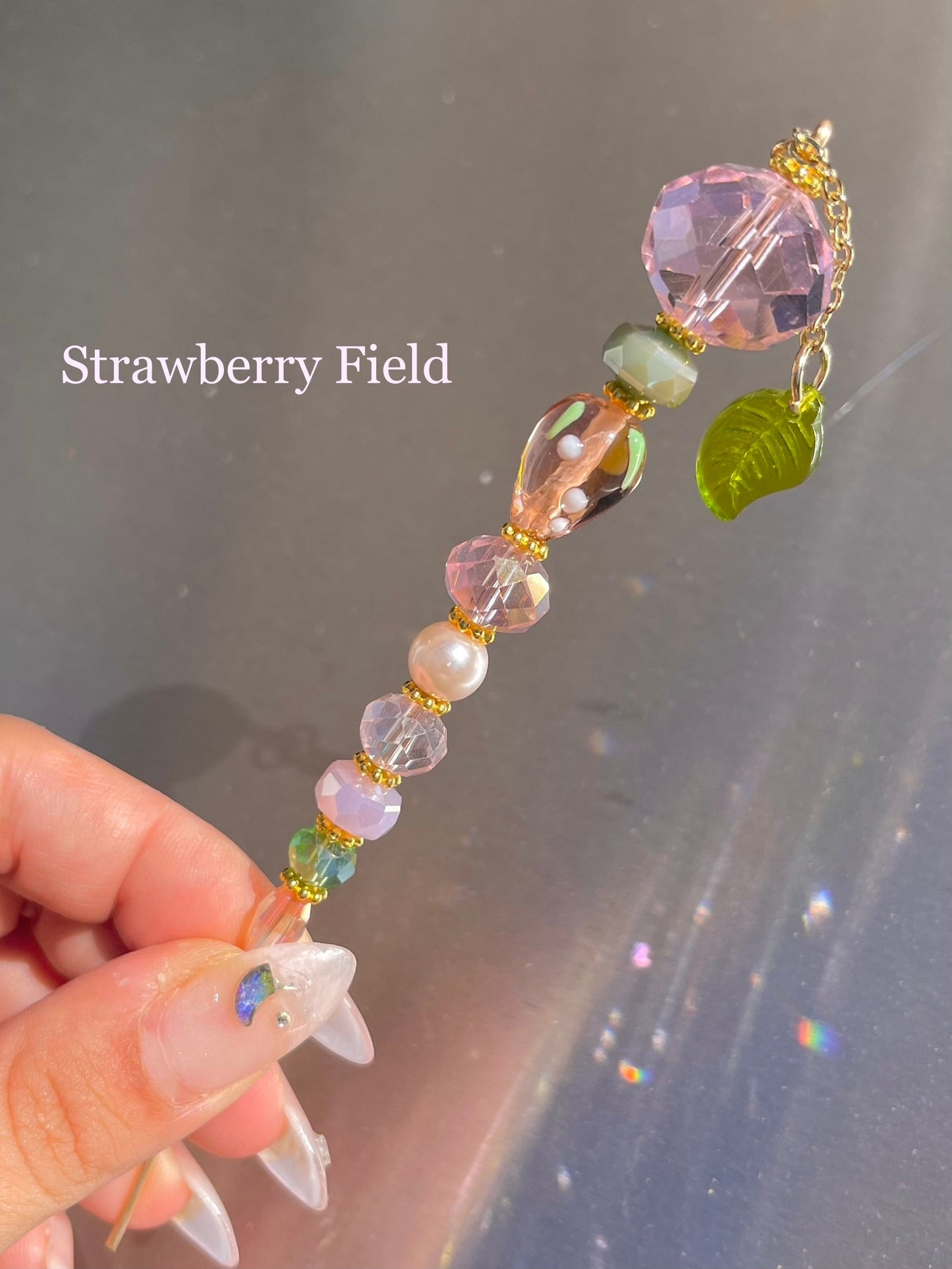 Crystal wand clips
