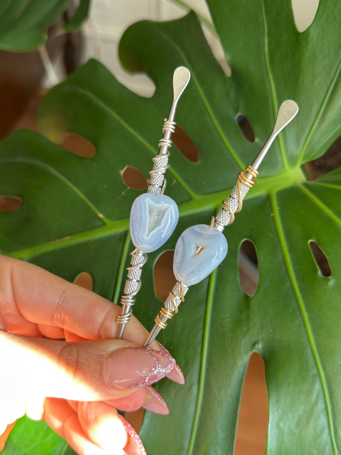 Blue lace agate dab wax tool