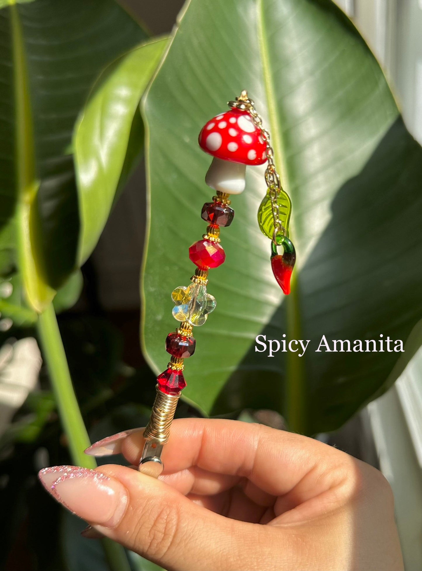 Crystal wand clip