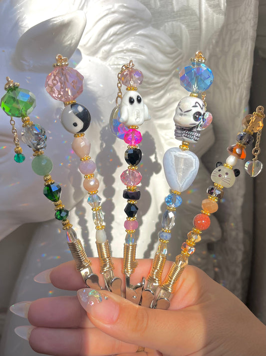 Crystal wand clips